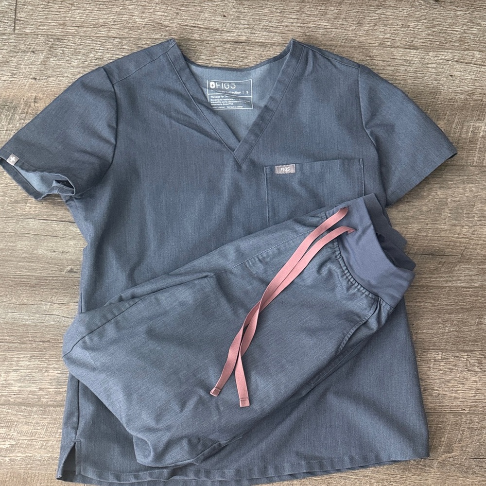 FIGS Heather Denim Set with Rose Pink Drawstrings